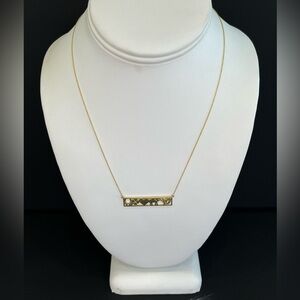 Jennifer Meyer 
GOOD LUCK BAR NECKLACE
Yellow Gold
14-karat link chain